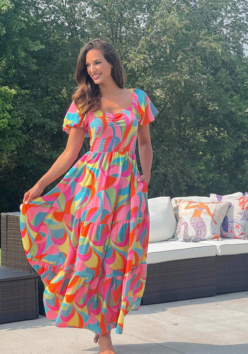 Give Me Colors Maxi Dress – Peacocks & Pearls Lexington