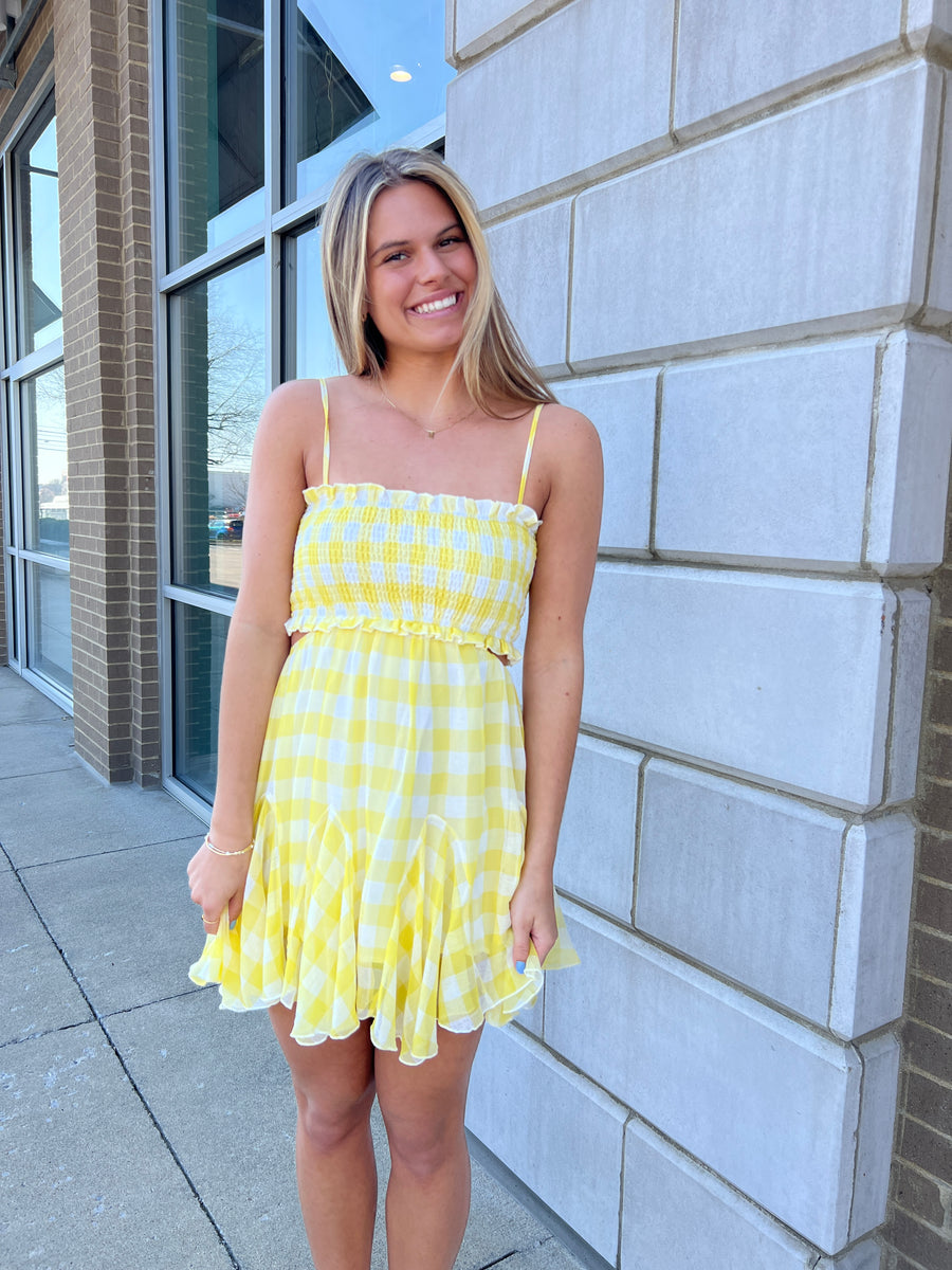Yellow Gingham Smocked Dress – Peacocks & Pearls Lexington