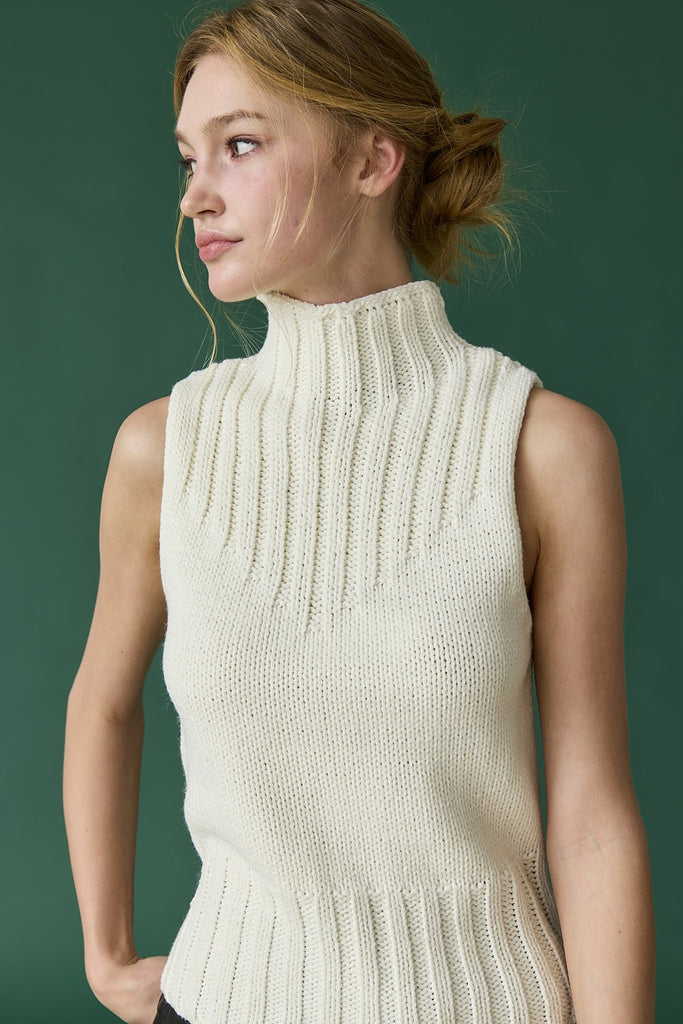 Mila Turtleneck Knit Vest Clothing Peacocks & Pearls Lexington   