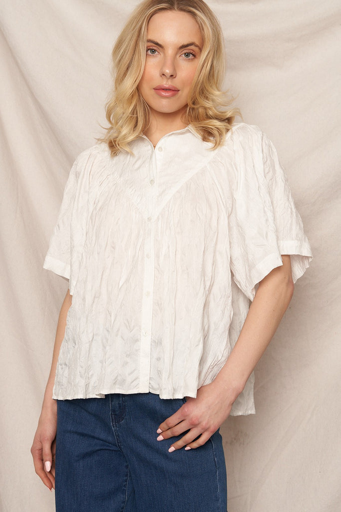 Effortless Crinkle White Button Down Top Clothing Peacocks & Pearls Lexington