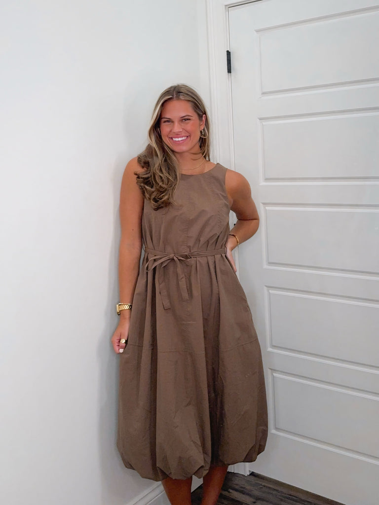 Toasted Maple Midi Dress Clothing Peacocks & Pearls Lexington