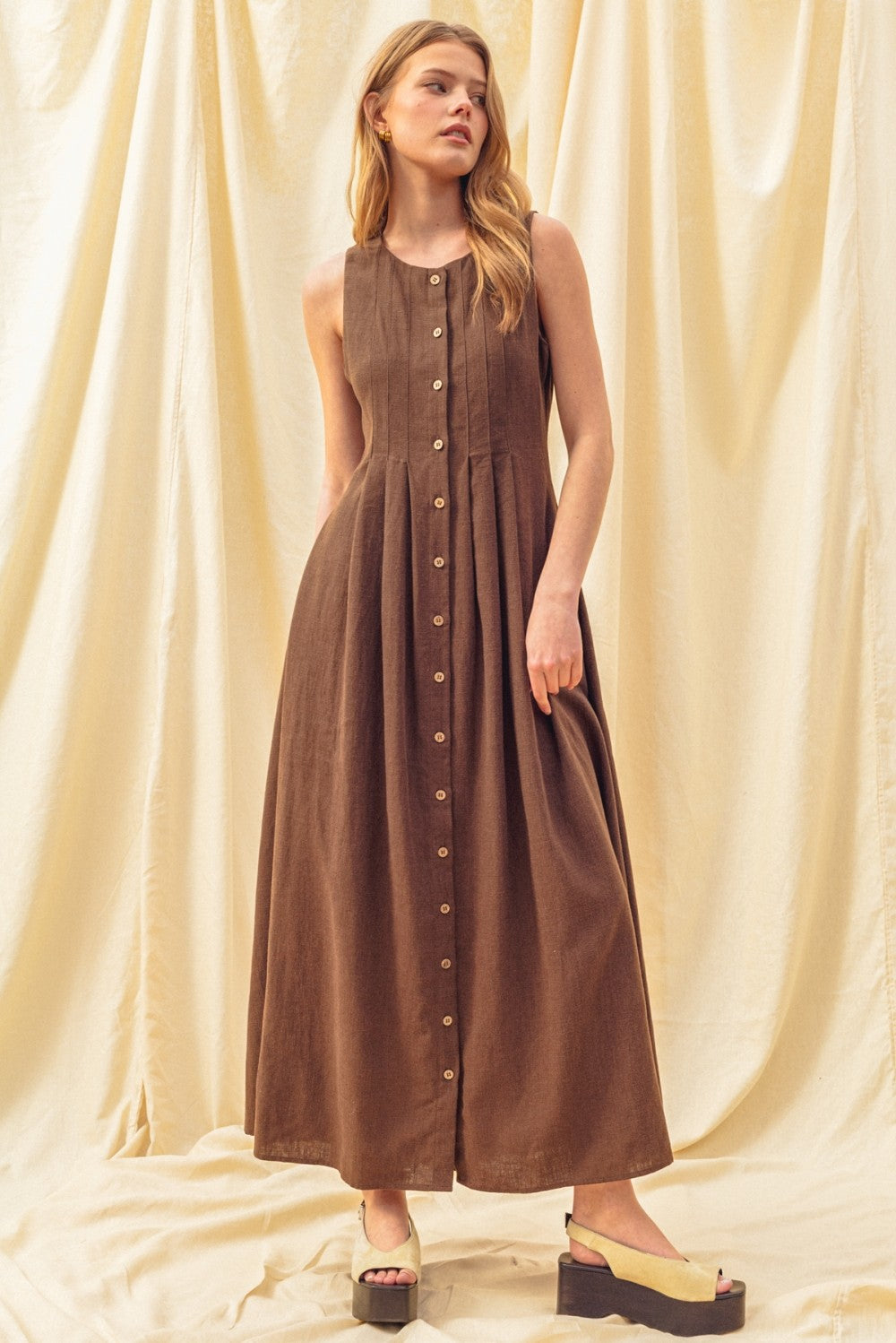 The Truffle Tide Linen Dress – Peacocks & Pearls Lexington