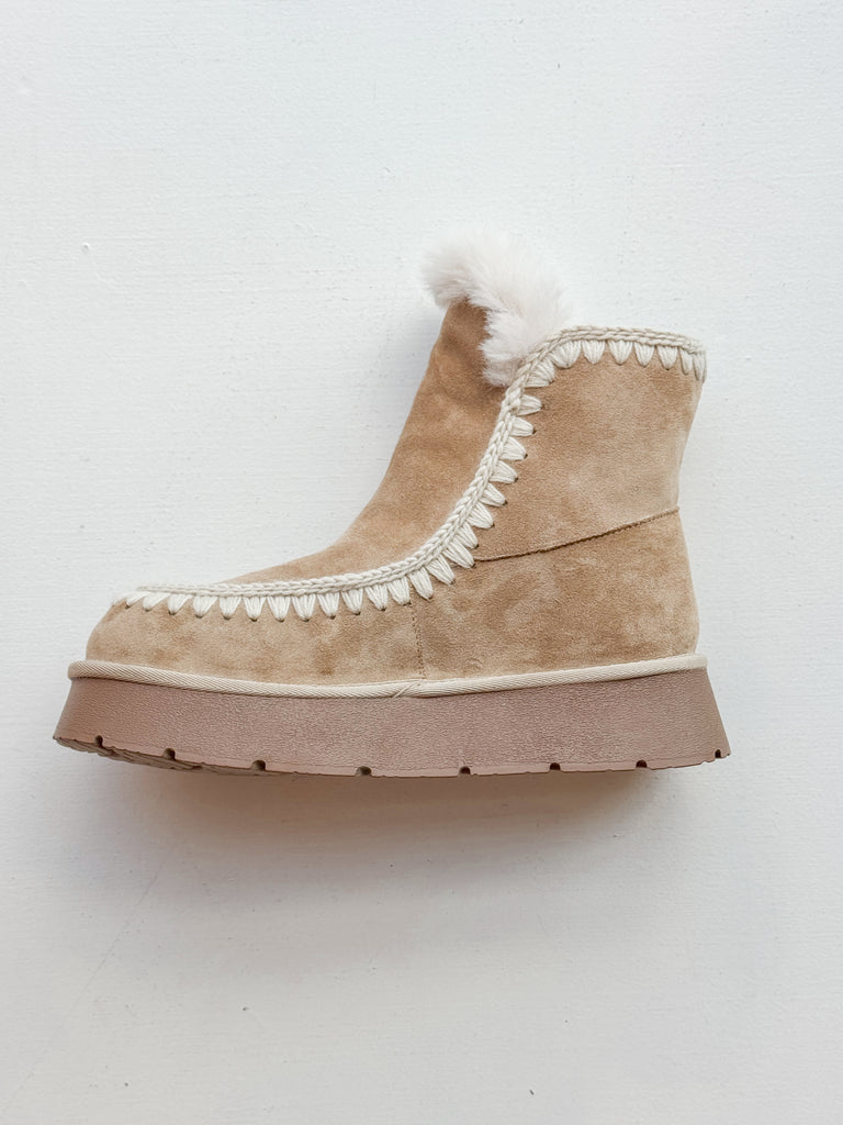 The Joyce Platform Boot Clothing Peacocks & Pearls Lexington