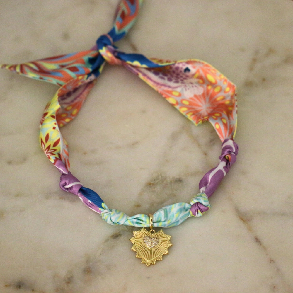 Scarf Pendant Necklace Jewelry Peacocks & Pearls Lexington Heart Multi Color