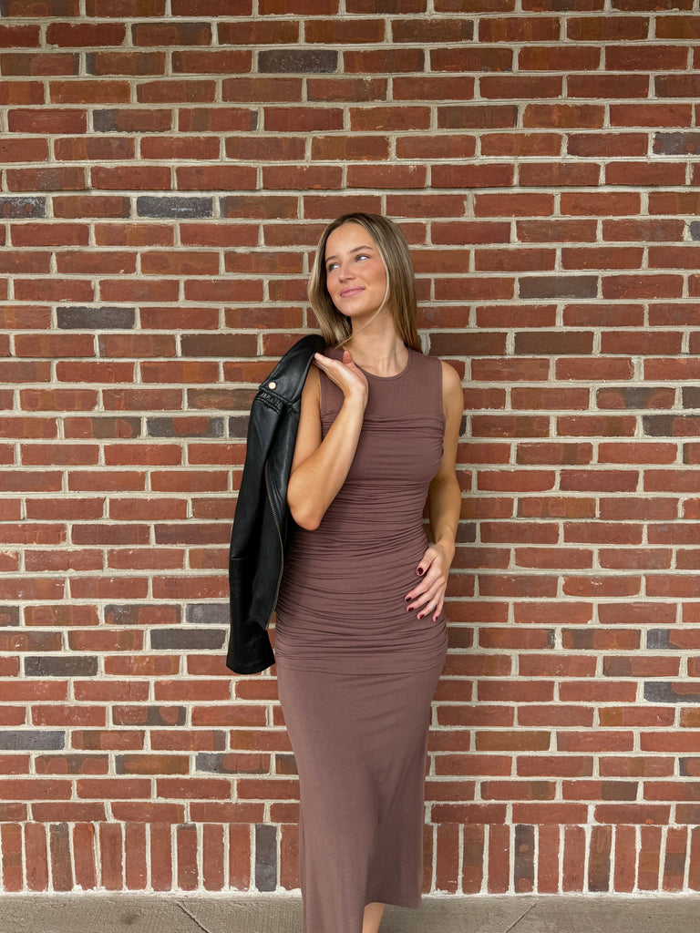 Mocha Delight Midi Dress Clothing Peacocks & Pearls Lexington   