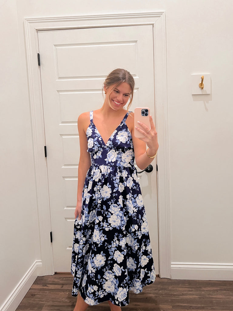 Elara Blue Bell Midi Dress Clothing Peacocks & Pearls Lexington   