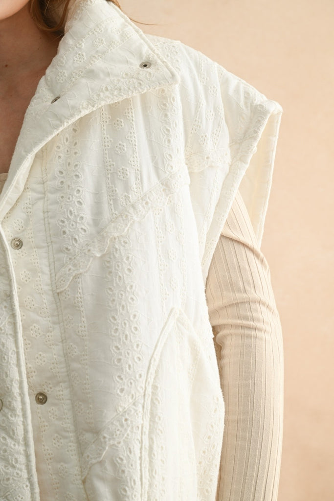 Daydream Lace Puffer Clothing Peacocks & Pearls Lexington