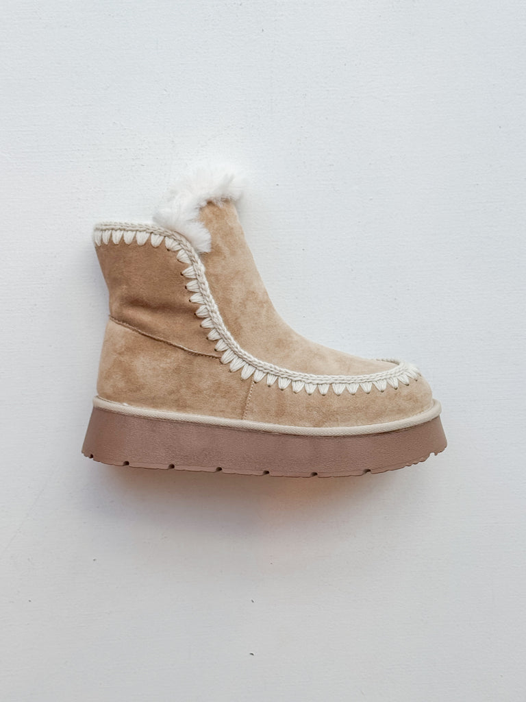The Joyce Platform Boot Clothing Peacocks & Pearls Lexington