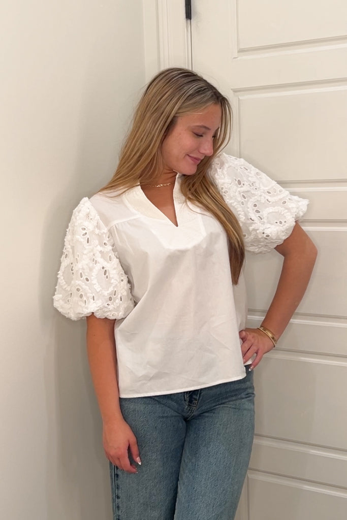 The Georgia Eyelet Top Clothing Peacocks & Pearls Lexington