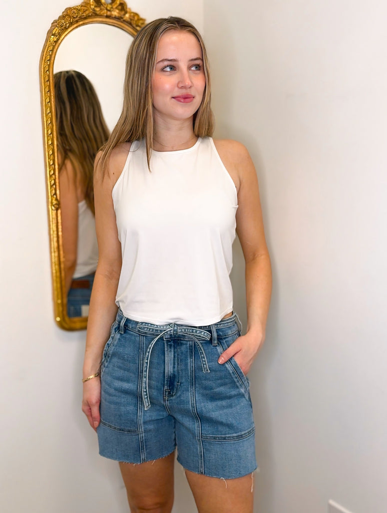 Ava High Rise Jean Shorts Clothing Peacocks & Pearls Lexington