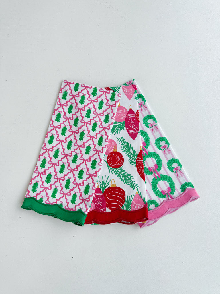 The Pink Pine Tea Towel Home Peacocks & Pearls Lexington