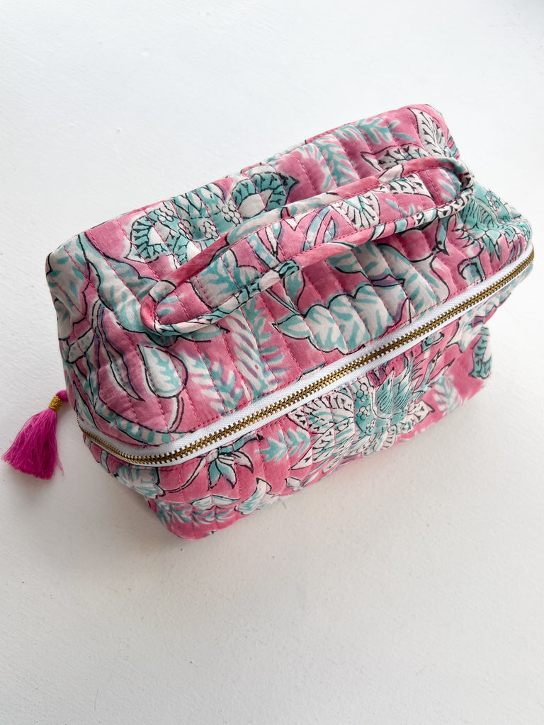 The Evie Cosmetic Pouch Accessory Peacocks & Pearls Lexington Pink/Green