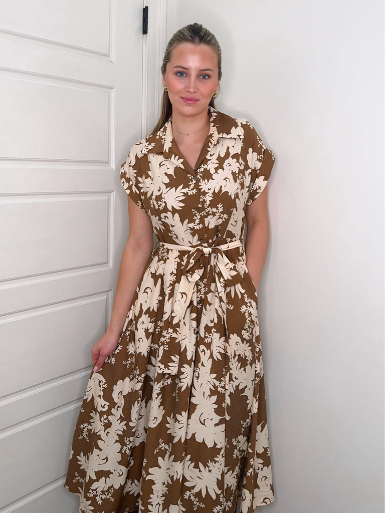 The Floral Whim Dress Clothing Peacocks & Pearls Lexington