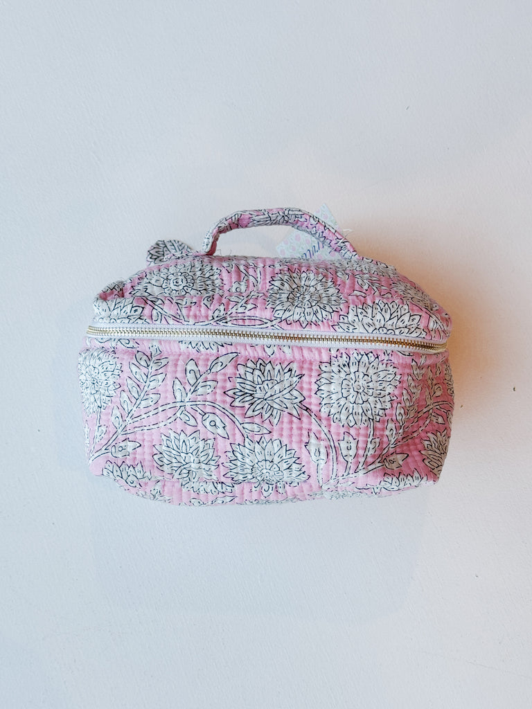 Calli Jane Handle Cosmetic Bag Purse Peacocks & Pearls Lexington Light Pink/White