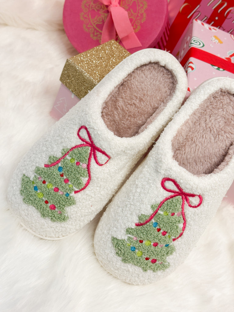 Merry Mornings Slippers Shoes Peacocks & Pearls Lexington