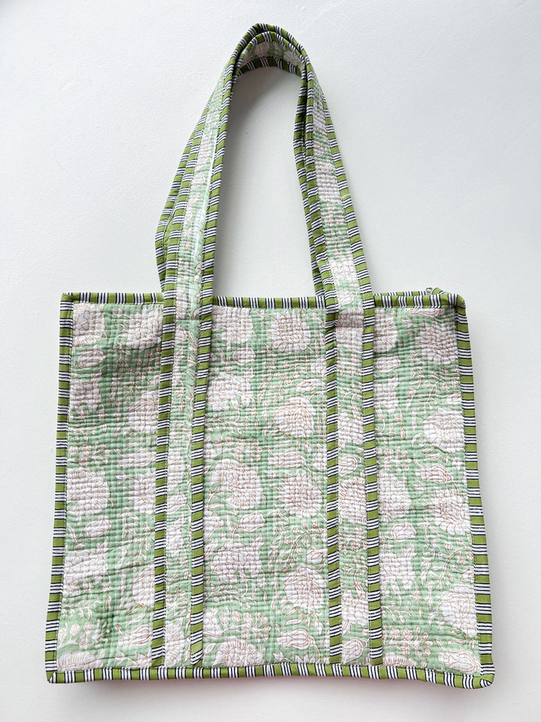 Calli Jane Tote Accessory Peacocks & Pearls Lexington Green/White