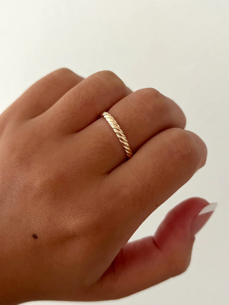 Sabel Twist Ring Jewelry ALV Jewels   