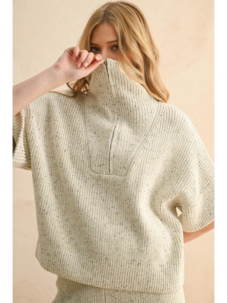 The Pebble Zip Top Clothing Peacocks & Pearls Lexington