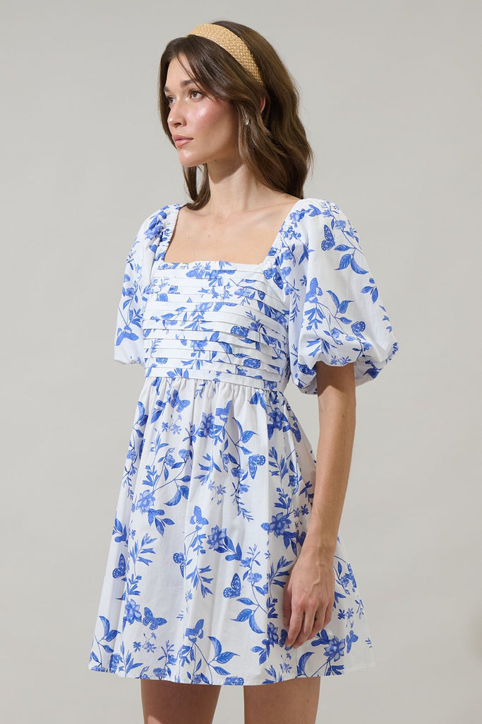 Leya Floral Pleated Dress Clothing Peacocks & Pearls Lexington