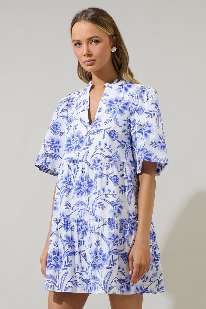 Maeve Floral Shift Dress Clothing Peacocks & Pearls Lexington