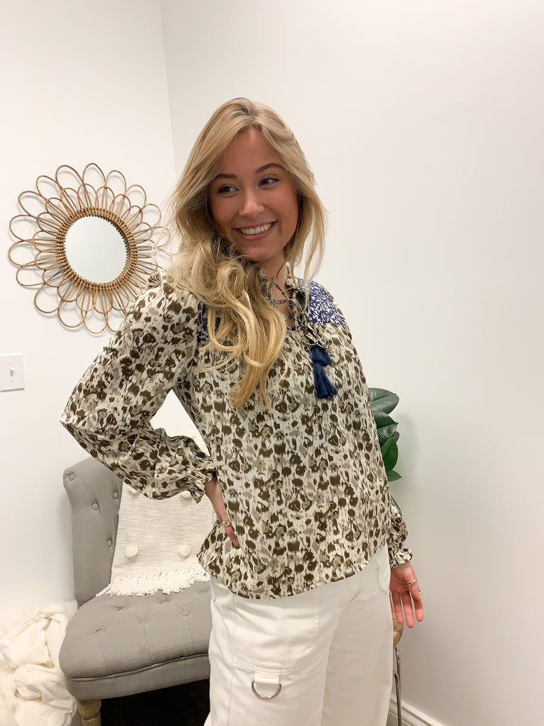 Mixed Leopard Print Blouse W/ Contrasting Collar Clothing THML   