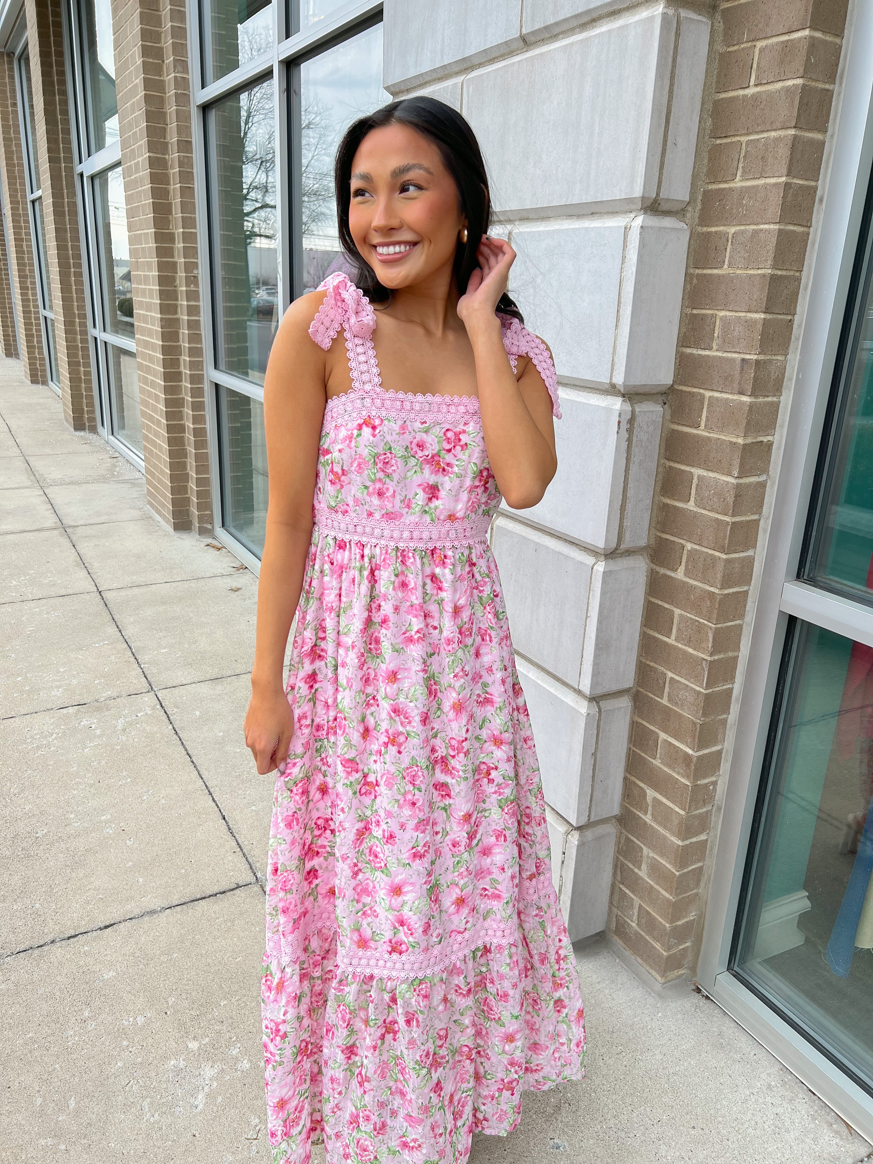 knee length dresses for ladies Pink Floral Print Maxi with Tie Strap Shoulders Peacocks & Pearls Lexington knee length dresses for ladies Pink Floral Print Maxi with Tie Strap Shoulders Peacocks & Pearls Lexington
